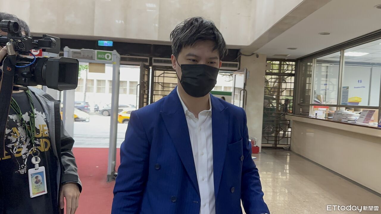 王鴻薇前助理被爆「藉勢勒索」 合作律師柯晨皓出庭作證