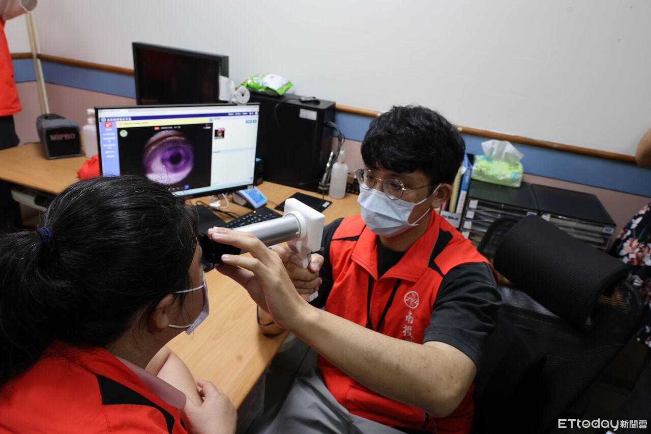 台中東北扶輪社首獲全球救助金 130萬全捐南投偏鄉購遠距醫療設備