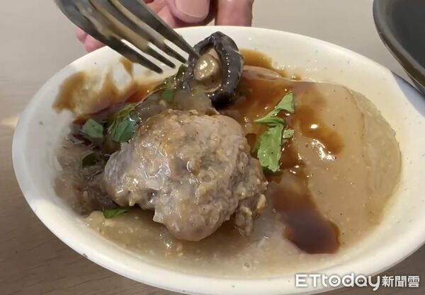 ▲肉圓改以牛肉代替。（圖／民眾提供）