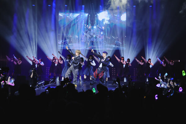 ▲▼  avantgardey邊跳邊吃「麻辣鴨血、臭豆腐」　嘉賓是唱跳男神鼓鼓。（圖／B&rsquo;in Live Entertainment提供）