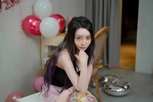 ▲沈娜娜有百萬粉絲。（圖／沈娜娜/璃奈醬）