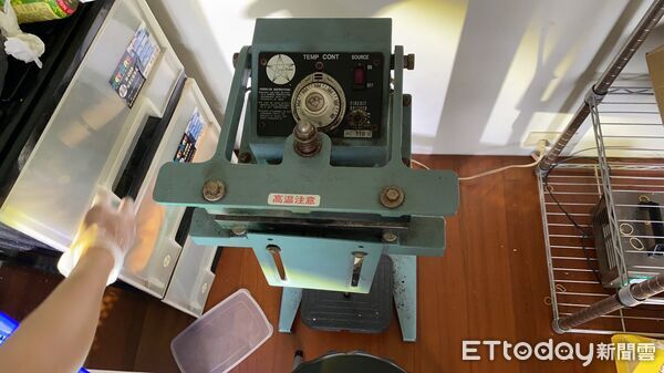 ▲▼他寄居胞姊住處竟私設「毒品分裝場」，原料至成品市價上看七百萬。（圖／記者邱中岳翻攝）