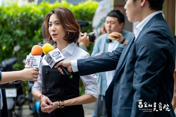 ▲楊晴(左)、楊銘威攜手出席東京國際電影節影視節目展。（圖／TVBS提供）