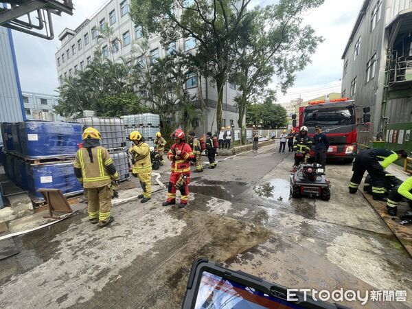 ▲基隆消防局化學工廠實兵演練。（圖／記者郭世賢翻攝）