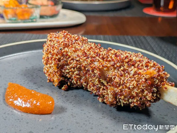 ▲「TABLEAU by Craig Yang」推出全新主題菜單「回席・Reunion Banquet」。（圖／記者黃士原攝）