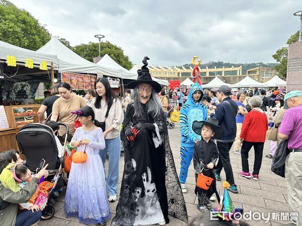 ▲▼第17屆「天母搞什麼鬼」萬聖節嘉年華園遊會。（圖／記者蕭筠攝）