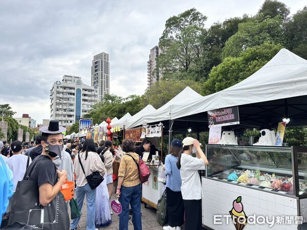 ▲▼第17屆「天母搞什麼鬼」萬聖節嘉年華園遊會。（圖／記者蕭筠攝）