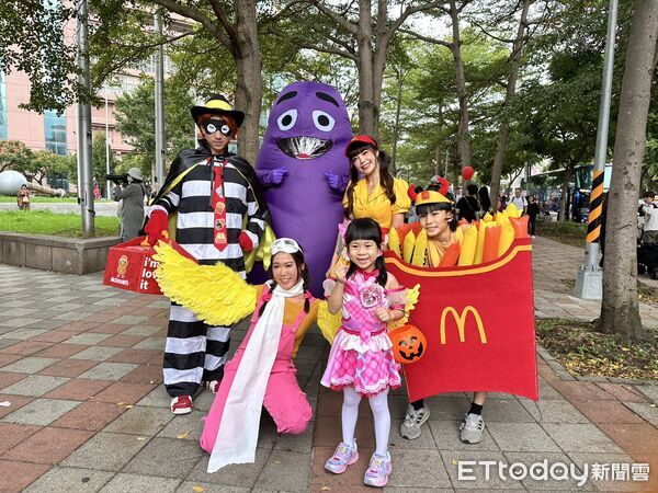 ▲▼第17屆「天母搞什麼鬼」萬聖節嘉年華園遊會。（圖／記者蕭筠攝）