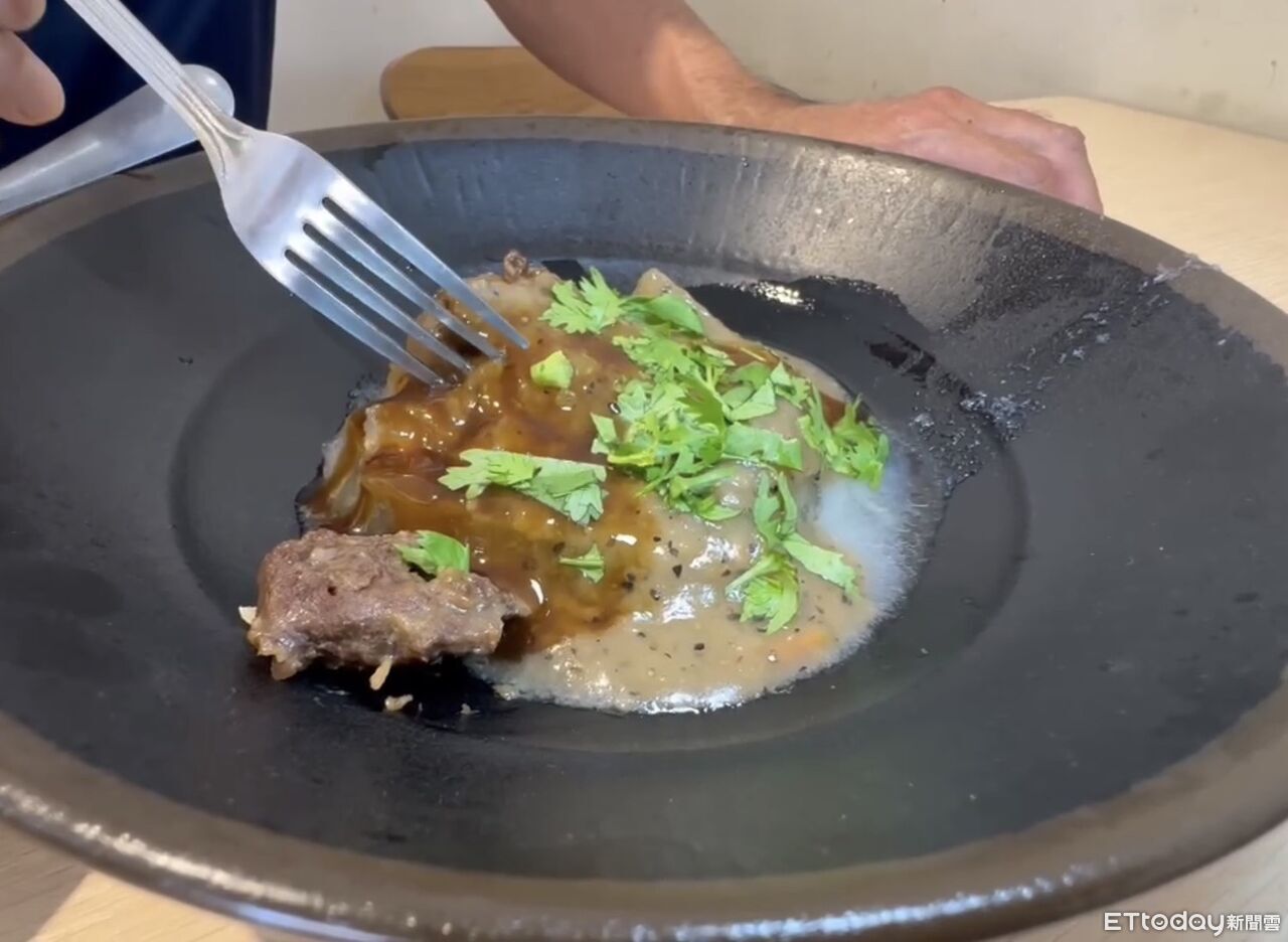 非洲豬瘟衝擊！彰化肉圓業者出奇招　雞肉、牛排口味超新奇