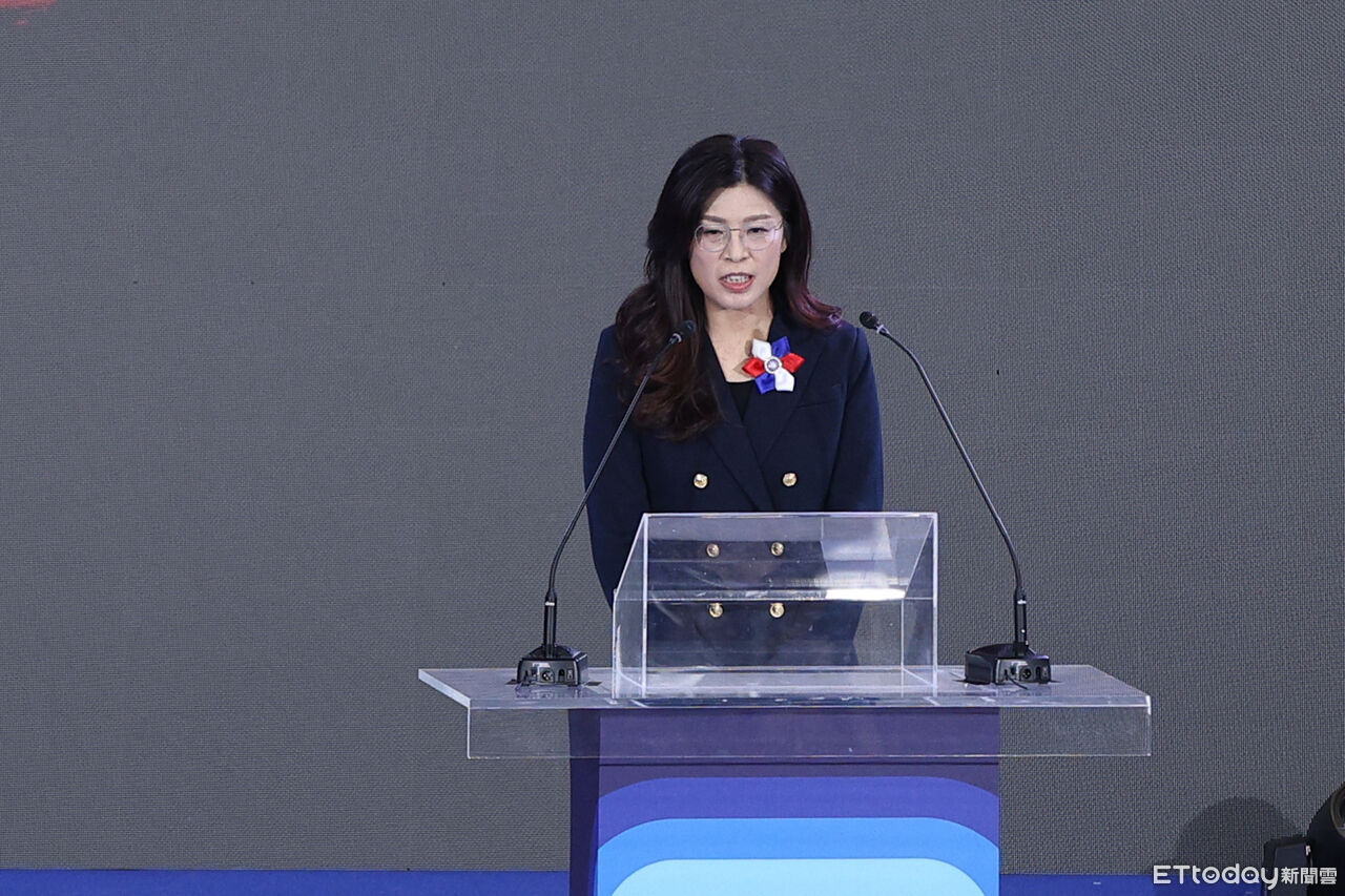 全代會盧秀燕、侯友宜、張善政缺席　鄭麗文：我們的心連在一起