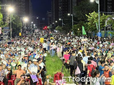 快訊／林岱樺首場造勢晚會岡山登場　主持人喊：現場1萬人