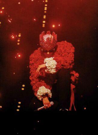 ▲▼ 直擊／王者踏上大巨蛋！GD皇冠加冕　男粉激動吼⋯他笑出來：男孩冷靜。（圖／翻攝自GD IG）