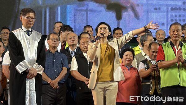 ▲立委林岱樺在岡山舉辦造勢晚會 。（圖／記者陳宏瑞攝）