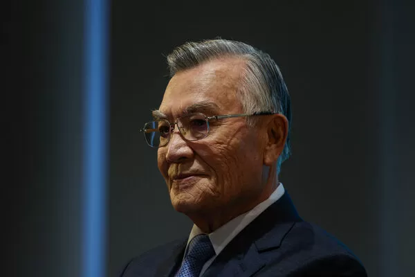 ▲▼APEC圓滿落幕，台灣代表林信義與美國財長貝森特交流約40分鐘。（圖／路透）