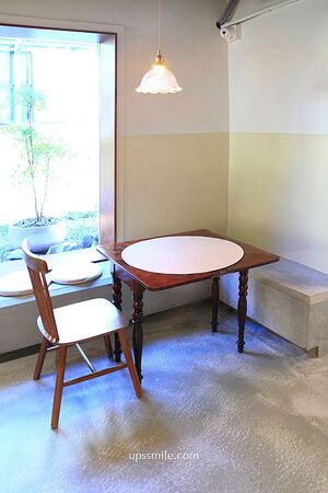 ▲▼新竹日式侘寂風咖啡廳「東河咖啡Donghe」自家烘焙、寵物友善咖啡廳。（圖／部落客萍子提供）