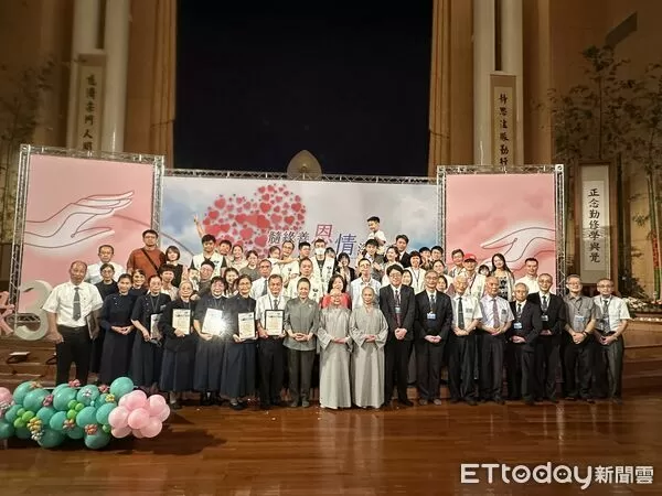 ▲慈濟骨髓資料庫成立32週年，捐髓者與受贈者共同見證情深義重、永不止息的清水之愛。（圖／慈濟醫學中心提供，下同）