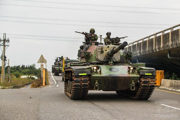 ▲裝甲542旅執行「陸勝1號操演」。（圖／軍聞社提供）
