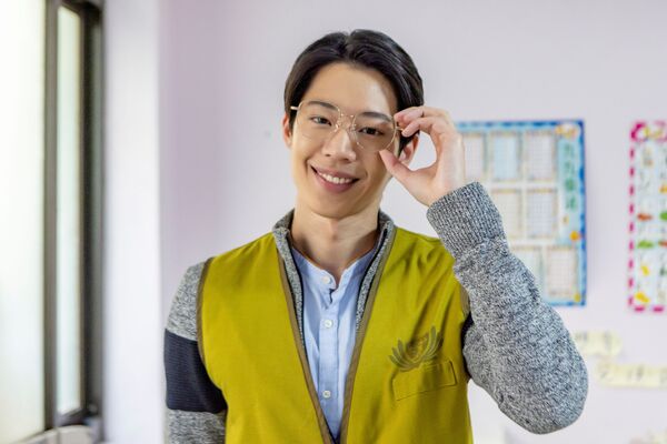 ▲李國強、黃信赫在《接住流星的人》飾演課輔老師。（圖／大愛提供）