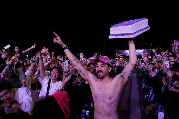 ▲Steve Aoki在Ultra Taiwan重現砸蛋糕傳奇經典。（圖／大風吹創造提供）