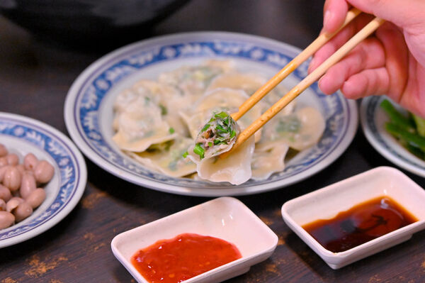 ▲▼台中北屯「尚毅牛肉麵」被嚴重低估的台中美食，320元一碗，低調經營卻天天客滿。（圖／部落客橘子狗提供）