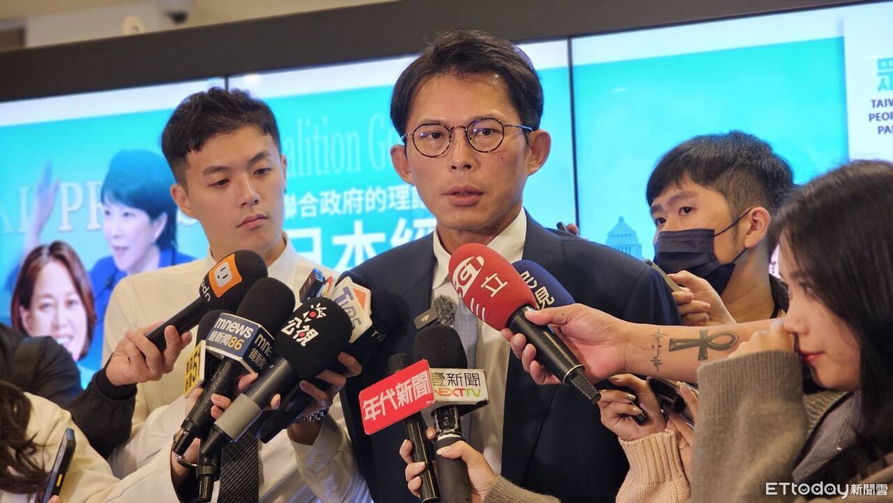 普發現金預登記今開跑　民眾黨設「服務站」協助民眾上網操作