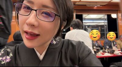 Kson慶生粉絲會「全穿黑西裝」 寬肩蛋糕網笑翻:黑道大姐聚會