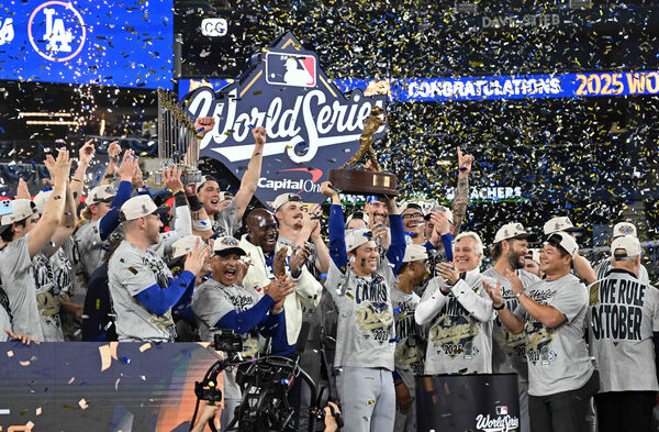 ▲▼美國職棒大聯盟（MLB）2025年世界大賽落幕，洛杉磯道奇隊（L.A. Dodgers）勇奪世界冠軍，更成為球團史上首次世界大賽二連霸。（圖／達志影像／美聯社）