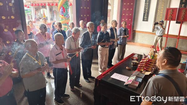 ▲六堆忠勇公王金身安座圓滿滿月在六堆忠義亭舉行隆重慶典。（圖／林育先提供）