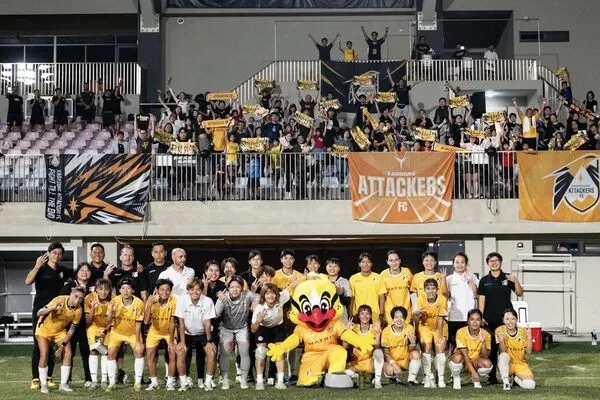 ▲高雄Attackers FC主場再下一城 4比2擊退女武神延續主場不敗氣勢、高雄Attackers FC在楠梓文中足球場最終以4比2擊退女武神，其中若林美里(右二)梅開二度。（圖／高雄Attackers FC提供）