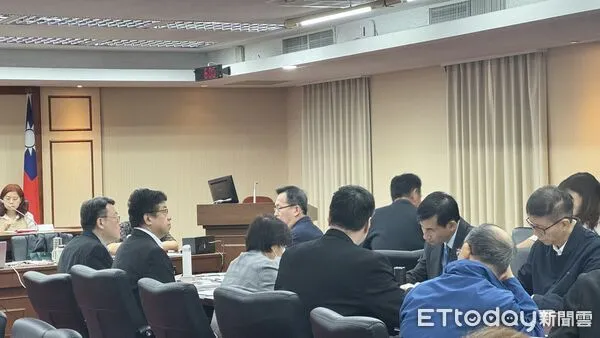 ▲▼立法院交通委員會針對《氣象法》修正提案。（圖／記者周湘芸攝）