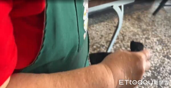 ▲台南仁德區中山路疑發生汽機車糾紛，傳出辣椒水噴灑事件。（民眾提供，下同）