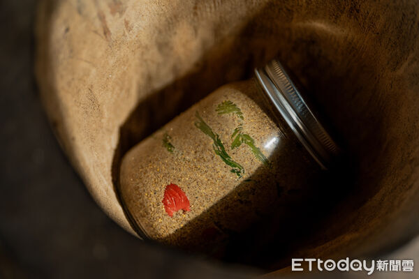 ▲▼運用日本的醃漬技藝與部落蔬菜結合的小米糠漬蔬菜。（圖／縱管處提供，下同）