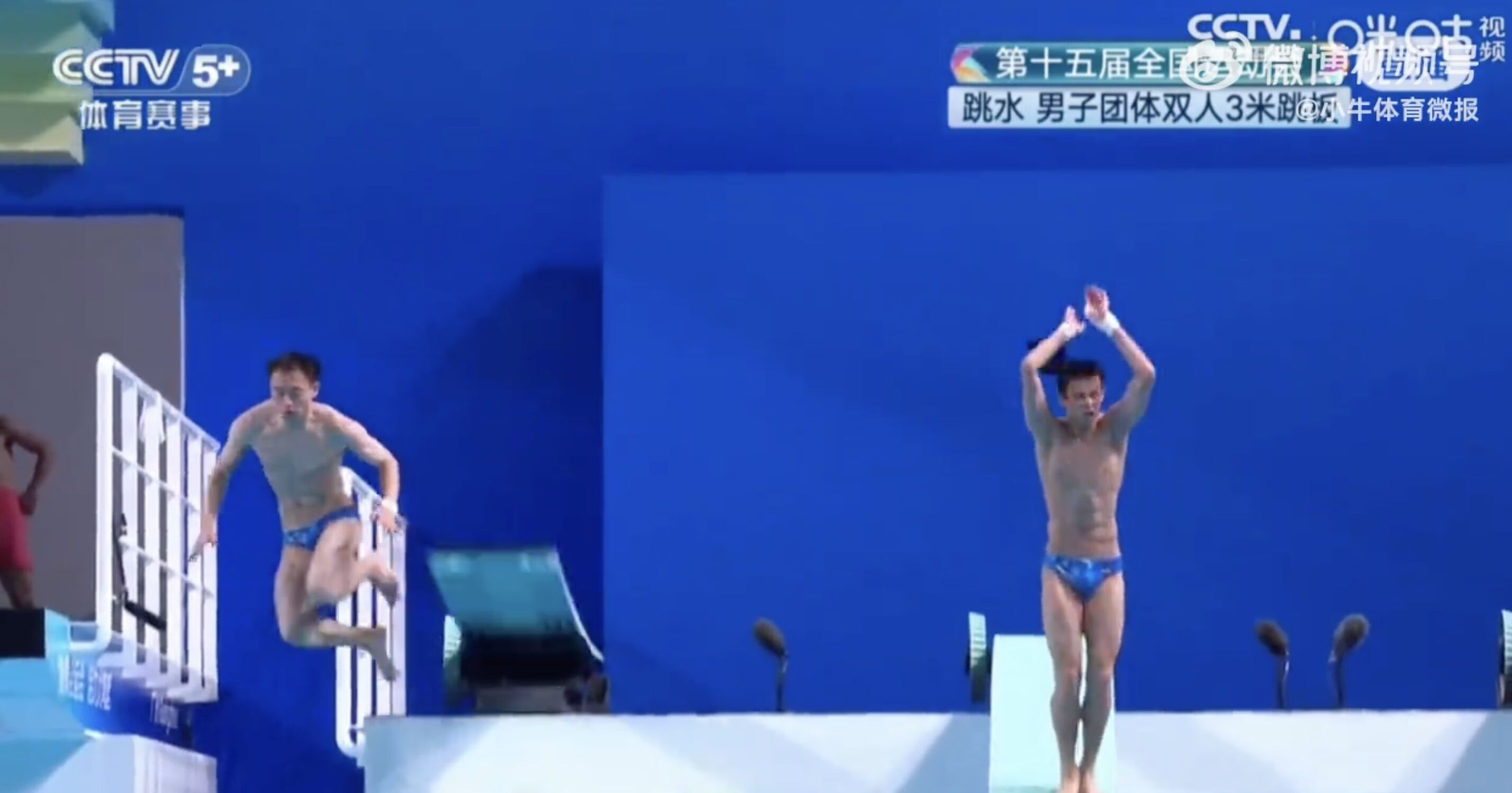 ▲山西跳水選手趙冬比賽中發生重大失誤「垂直入水」。（圖／翻攝微博）