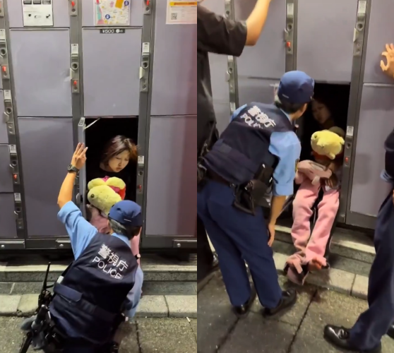 ▲狹小的置物櫃空間內，女子抱著小熊維尼玩偶安然入睡的畫面令人咋舌。。（圖／翻攝自X／@alex001050）