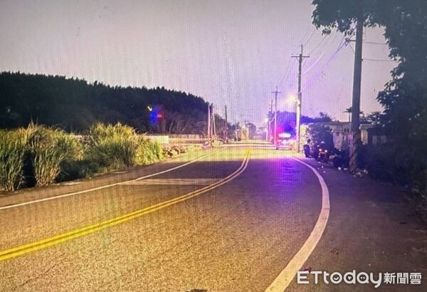 ▲林男騎重機行經蘆竹區八股路彎道。（圖／蘆竹警分局提供）