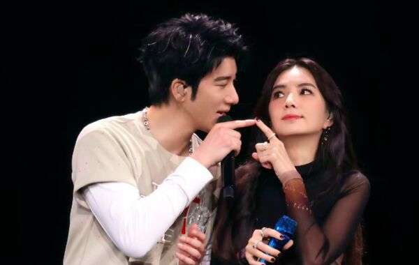 ▲▼ 王力宏和Ella合唱的現場版MV日前突遭下架。（圖／西東音樂提供）