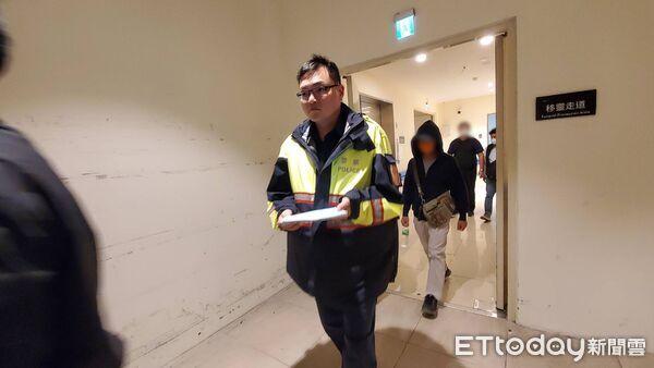 ▲▼北投溫泉2死相驗，死者家屬。（圖／記者黃彥傑攝）