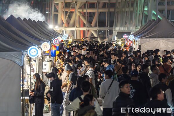 ▲▼高流下酒祭、聖誕趴。（圖／記者許宥孺翻攝）