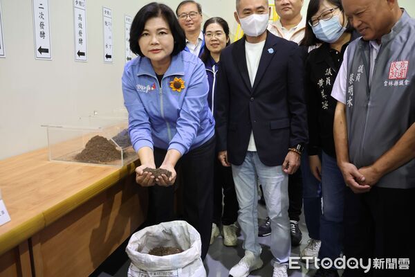 ▲雲林縣長張麗善率團現勘南亞廚餘資源化場，展現防疫決心。（圖／記者游瓊華翻攝）