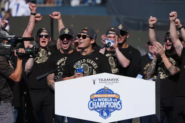 ▲道奇封王遊行，山本由伸             。（圖／達志影像／美聯社）