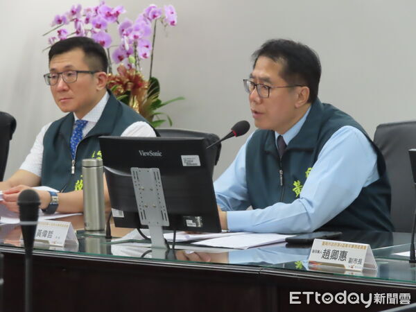 ▲台南市長黃偉哲主持第四屆青年事務委員會第2次大會，肯定青年積極參與市政。 （記者林東良翻攝，下同）