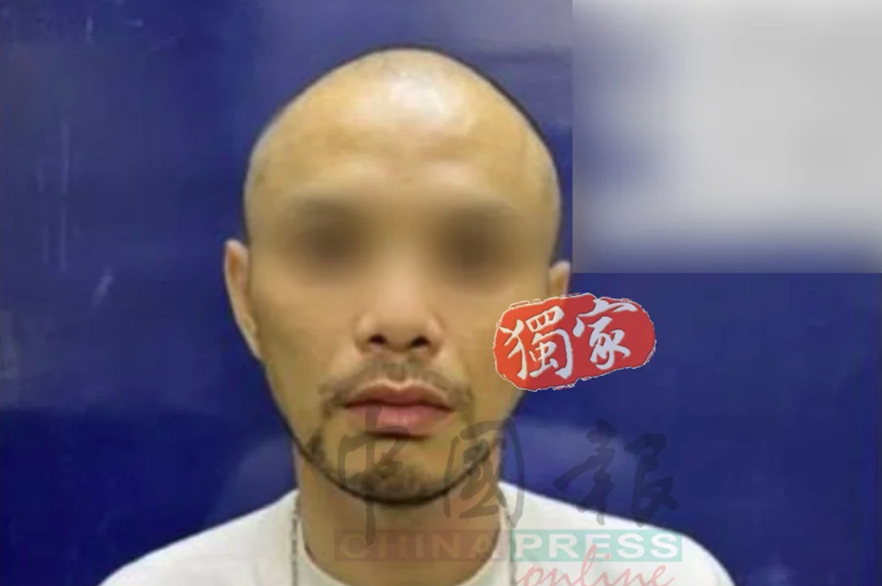 快訊／黃明志被捕照曝光！涉毒押回金馬警區　身上搜出9顆藍藥丸