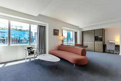 北市飯店「普發住房專案」　國聯101套房包餐1萬元、晶華贈4午餐