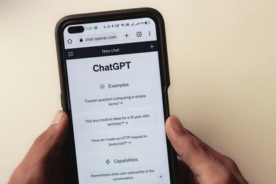 ChatGPT新規「禁供醫療、法律、理財建議」　OpenAI澄清真相