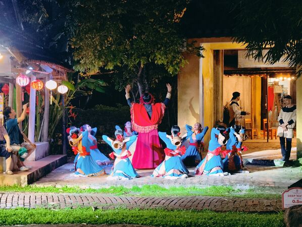 ▲▼會安印象秀。（圖／部落客混血珊莎的奇幻旅程授權提供）