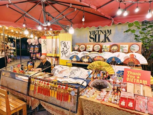 ▲▼會安印象秀。（圖／部落客混血珊莎的奇幻旅程授權提供）