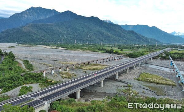▲▼台9線木瓜溪橋。（圖／公路局提供）