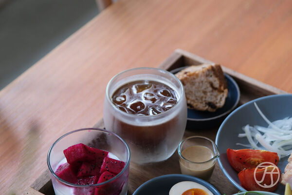 ▲▼慎重開華莊園民宿。（圖／部落客JJ.Hsu授權提供）