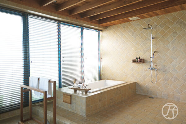 ▲▼慎重開華莊園民宿。（圖／部落客JJ.Hsu授權提供）