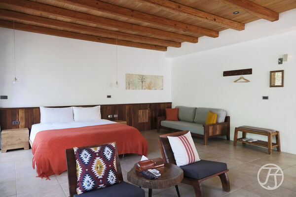 ▲▼慎重開華莊園民宿。（圖／部落客JJ.Hsu授權提供）